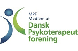Medlem af dansk psykoterapeut forening.